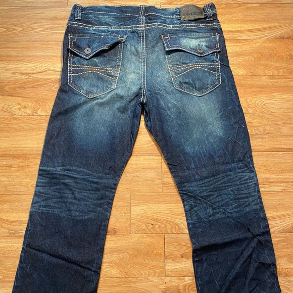 Express Jeans - Picture 2 of 5